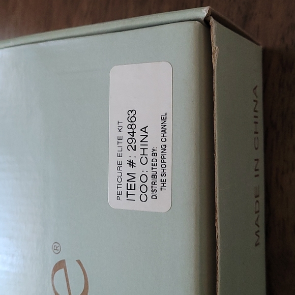 NIB Peticure pet nail grooming kit. Never used. - Picture 2 of 12